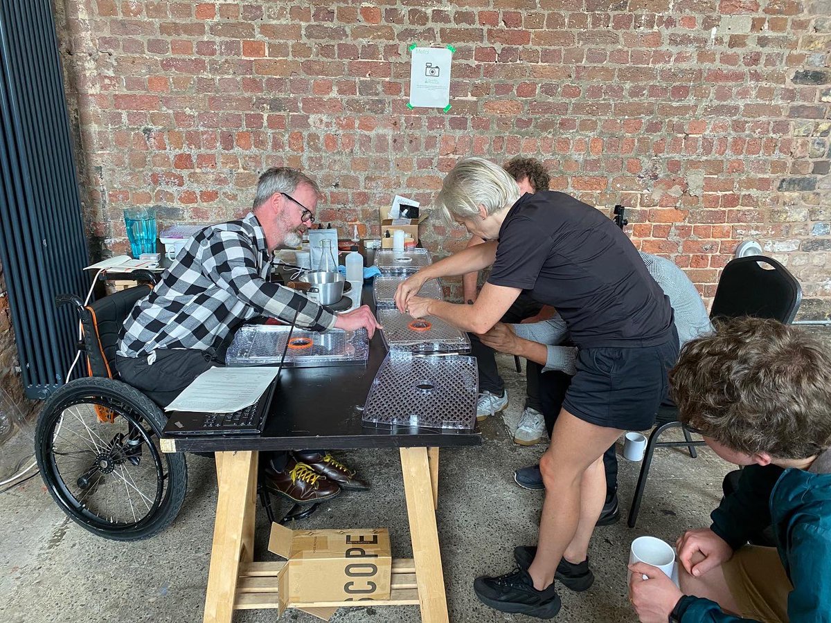 Metal Liverpool tweet media