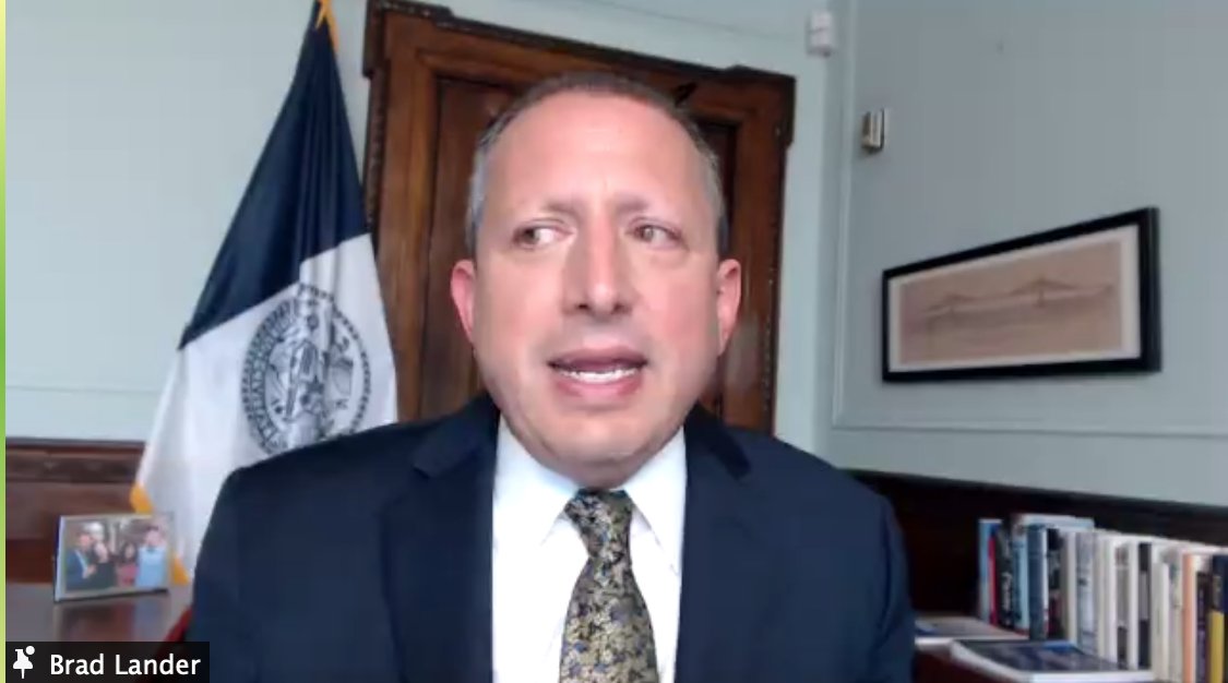 nychange's tweet image. At what point would NYC consider pulling funds from @BlackRock? "We may have to ask that question" if they don't take real steps toward greenhouse gas emissions reductions, says @NYCComptroller.

#BLKsBigProblem