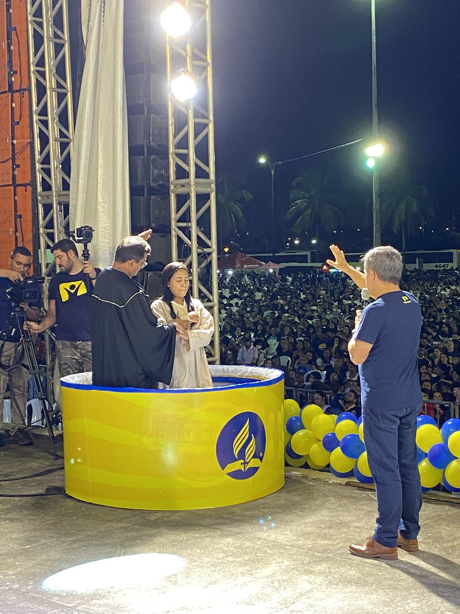 Tomás Parra tweet media