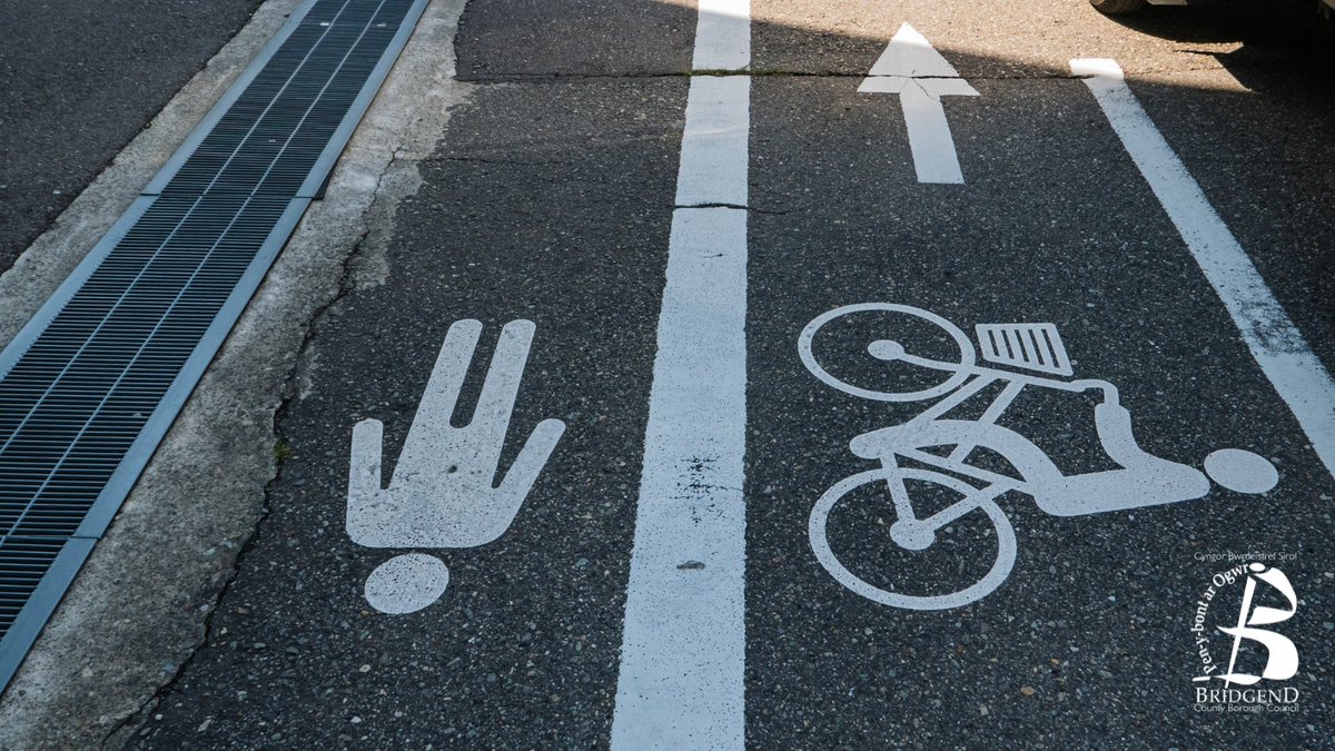 BridgendCBC's tweet photo. Work on a brand-new active travel route linking #Waterton to #Brocastle has officially begun with funding from @WelshGovernment 🚲
The route is expected to be complete by early Autumn 🔗 https://t.co/w6jY1WV3Ud https://t.co/DwfKMu5jBx