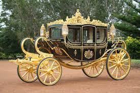 tlcannady's tweet photo. @CitiOpen @serenawilliams @Markein I hope this is what she's being driven around in 
#queenoftennis https://t.co/AnUG2vzlU2