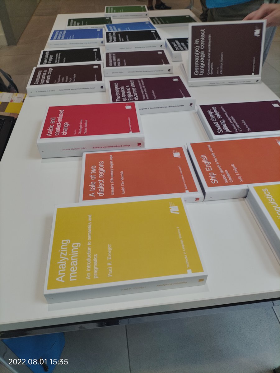 Book stand season again! Here is #ICHL25 at Oxford, with marvelous weather (not so visible from the basement though)