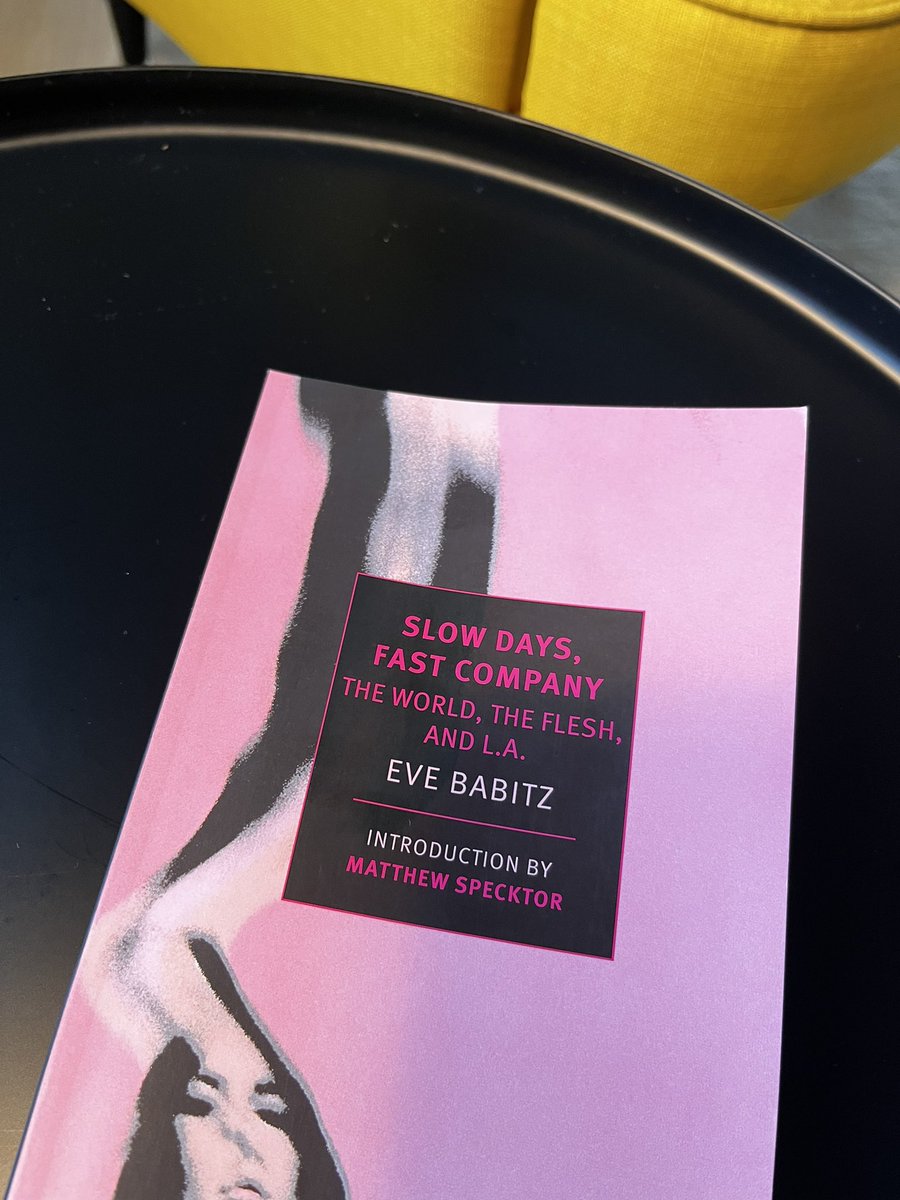 Mer sommerlesning: Lett, smart og underholdende om kunstnere og artister i 70-tallets LA. Finnes også på norsk. #litteratur