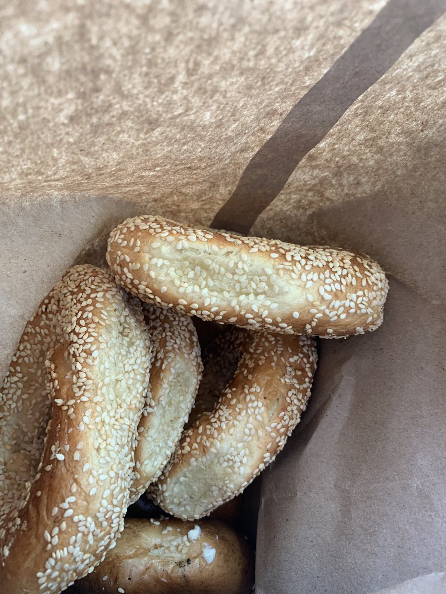 fkarulas's tweet photo. Landed on Fairmount, they were heavenly! https://t.co/uldNZGLcFK