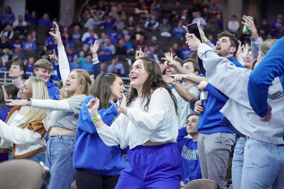 gocreighton's tweet photo. Just a few short weeks until Omaha starts looking like this again #GoJays https://t.co/GoERim9YlT