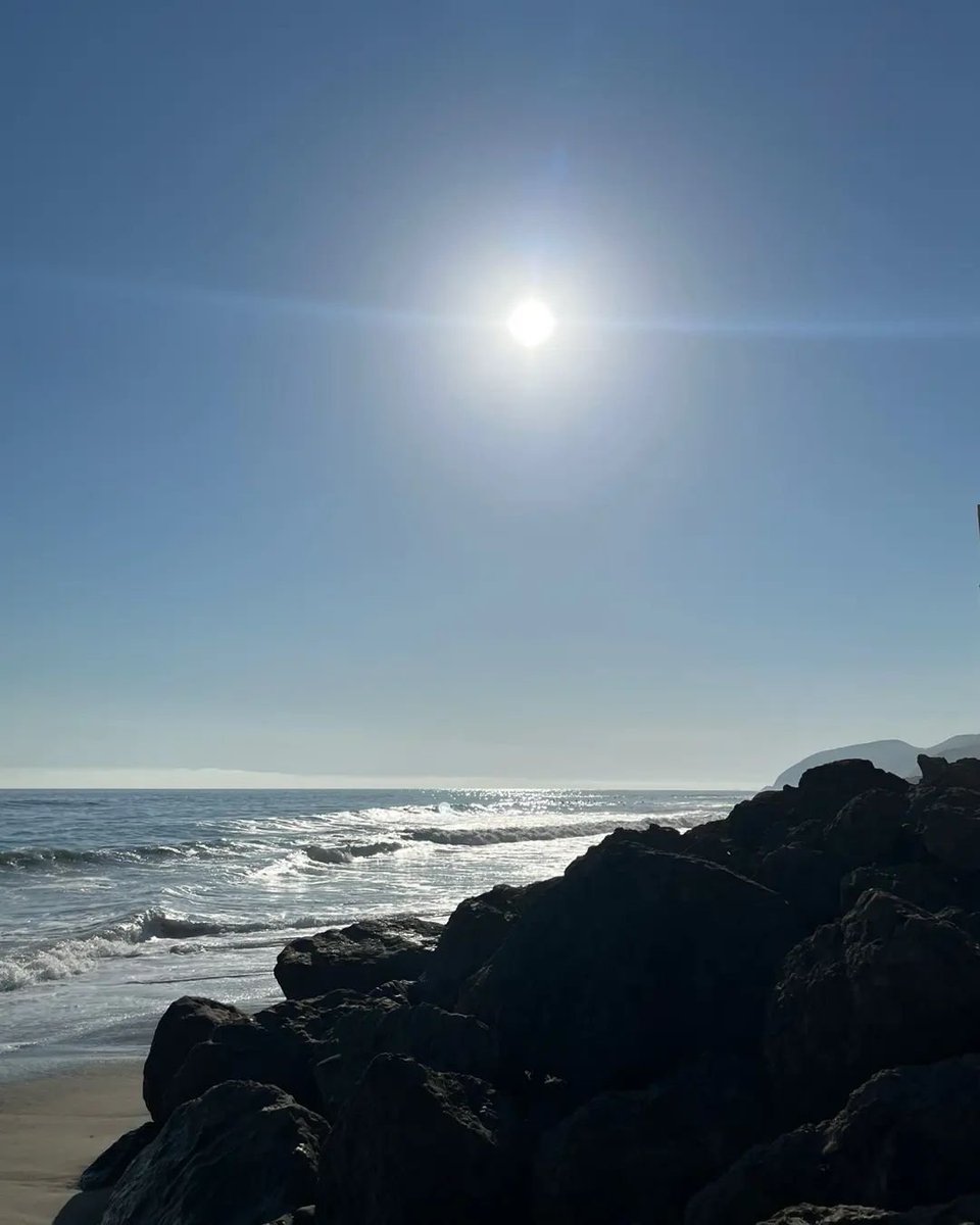 Summer vibe 🌊☀️

Caught <a href="/SEUNDMlN/">승민</a> and @ofBangzchan in -4K :)