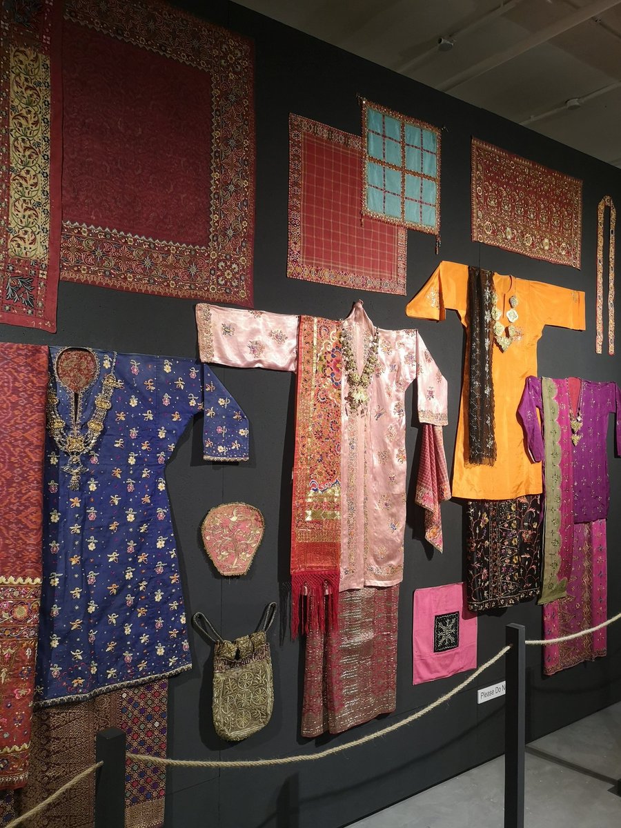AlifLau's tweet photo. Beberapa potongan tekstil Melayu bersejarah yang cantik ♥️

#Malaysia #history #textile
credit:Dhanilliani https://t.co/e4qvyLFmUO