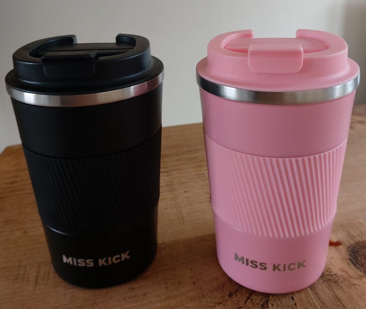Football has come home and we are celebrating with a giveaway! 🏆 For your chance to WIN a pair of tickets to an upcoming #Lionesses fixture & these amazing re-useable cups from @MissKick, a brand we love here at Lancashire FA, founded by local former footballer @gracevella8...
