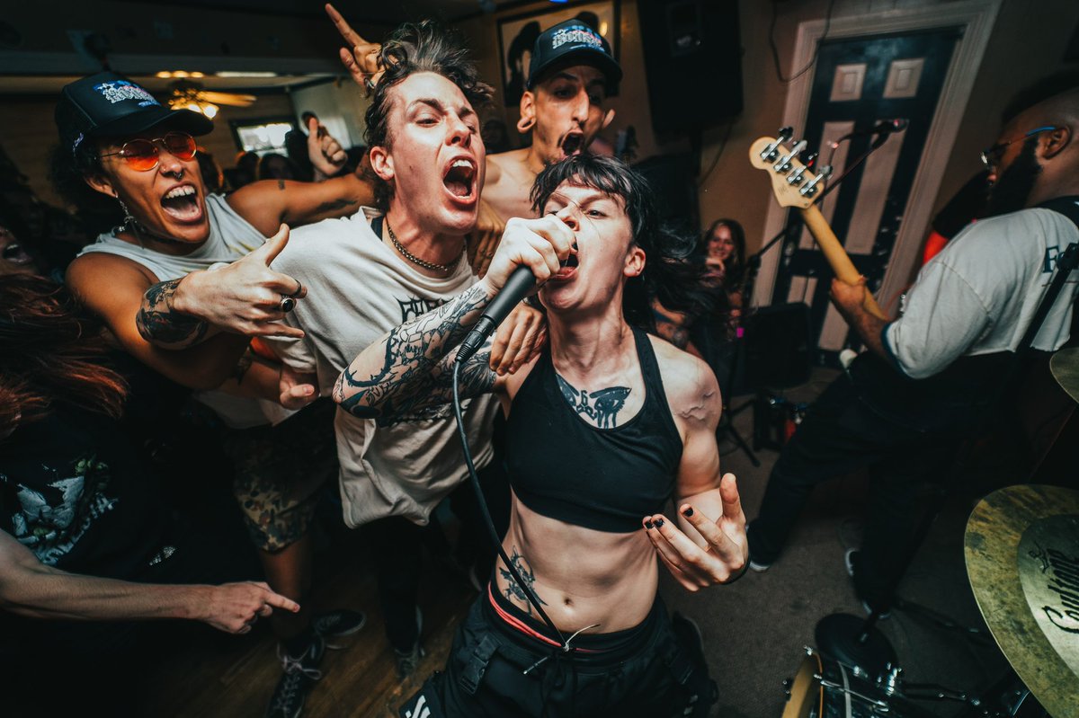 zanexdaniel's tweet image. All of my photos from Territory fest are up. Here’s a few of my favorites.
Link to full gallery here

flickr.com/gp/130276567@N…