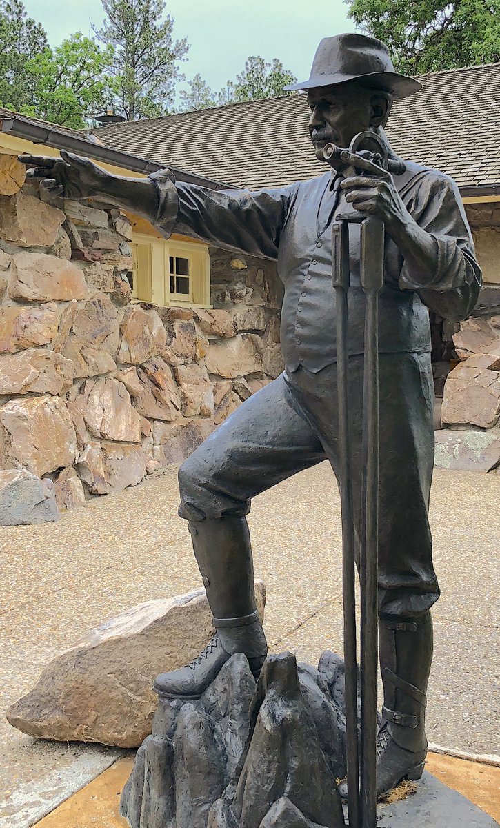 It's Peter Norbeck Day in SD! Peter Norbeck, US Senator and SD's 9th Governor, was born in Vermillion this day in 1870, and his birthday has been a state working holiday since 2018. Norbeck founded Custer State Park and pushed for Mt. Rushmore. #SDHistory #TrailOfGovs