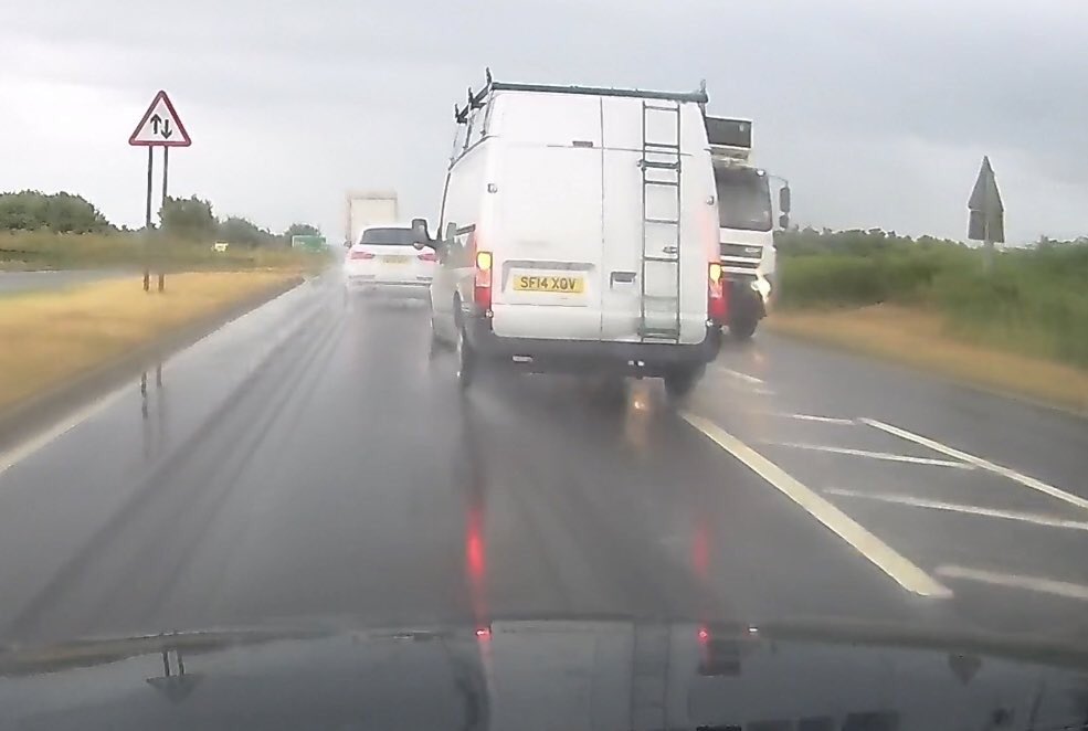 _G12's tweet photo. Shame the deadline for footage is 10 days, we were on holiday in the region & didnβt have correct equipment to get footage uploaded @NYorksPolice #A171 just before Scaling Dam, absolute tool #SF14XOV ignored all warning signs & just missed an oncoming lorry π± all in wet weather! https://t.co/KycuUlOeN3