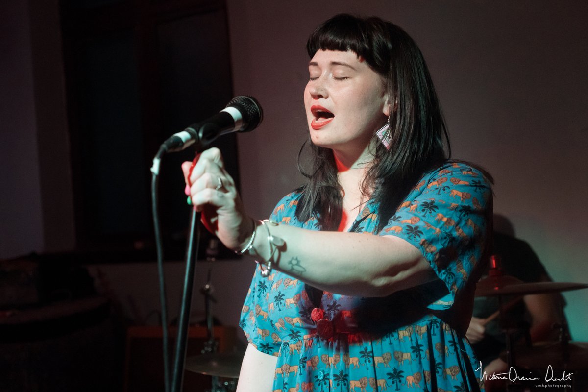 Future Transmissions tweet media