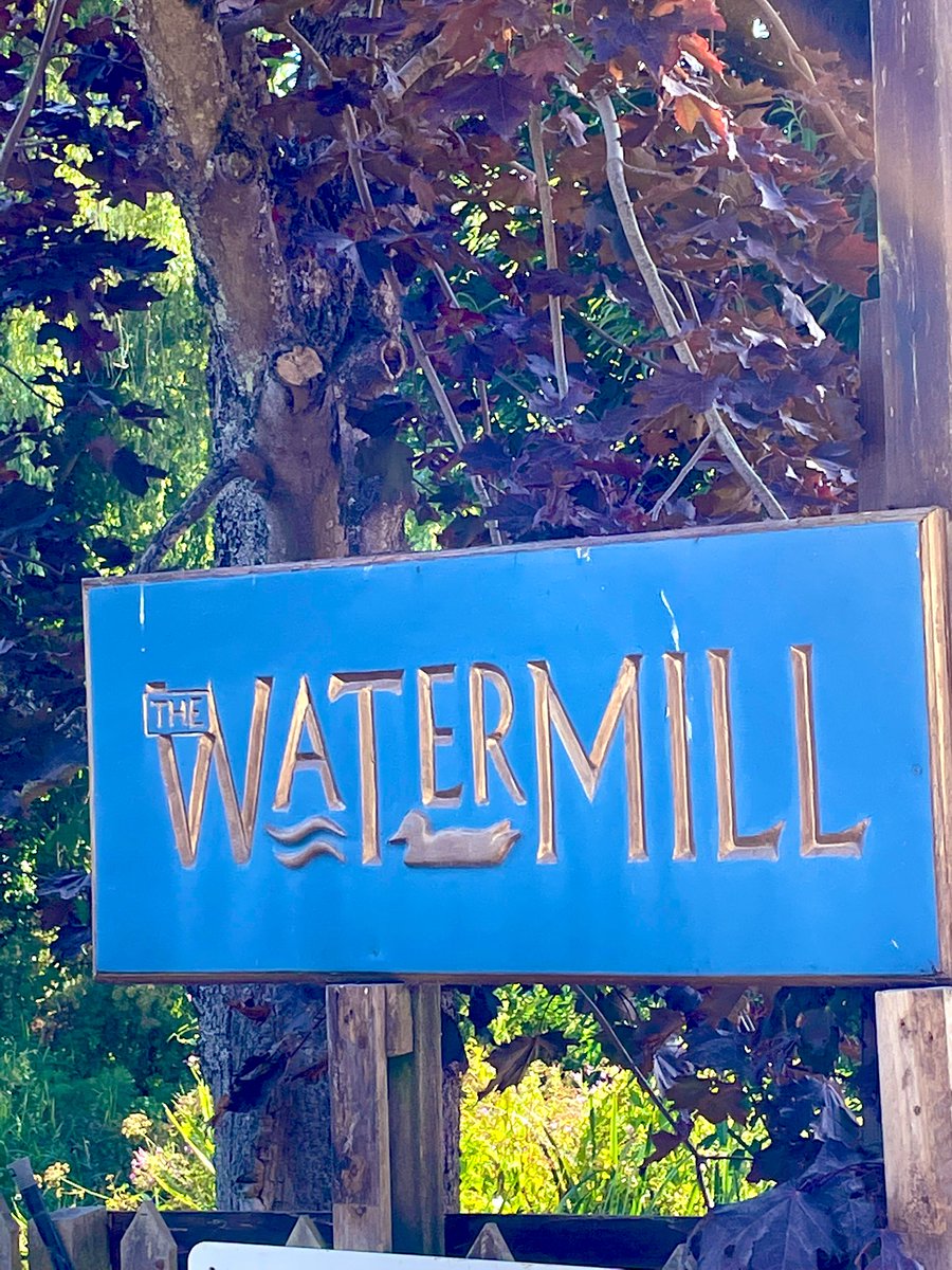 Back at the @WatermillTh to support friends @TJG_UK and @Emma_JaneMorton in #whistledownthewind ❤️