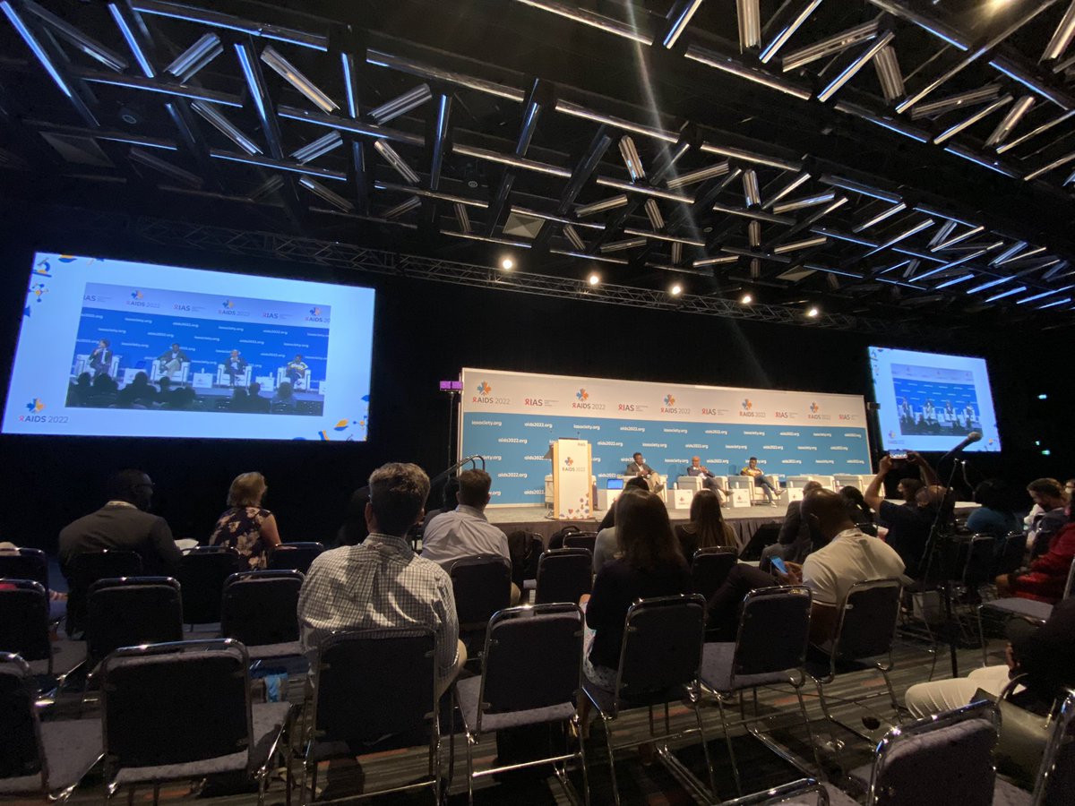HuilingPan's tweet photo. Ideas emerging from #AIDS2022 - integrating communities into the value chain of HIV service delivery creates access to financial resource and opp for funded community-led participatory development. @GlobalFund @PEPFAR @gnpplus @frontlineaids https://t.co/1yikSUZvWu