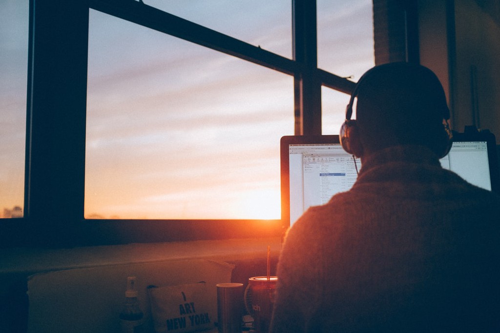 Is it time to switch to cloud communications?

Read more 👉 lttr.ai/0LxP

#remoteworking #workfromhome #cloudcommunications #Voip