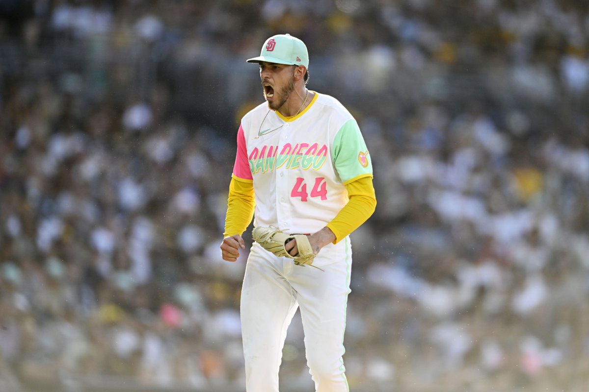 Joe Musgrove agrees to 5-year, $100M extension with Padres, per @JonHeyman