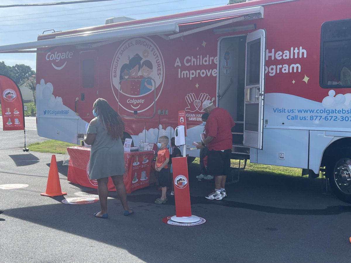 wearescacap's tweet image. Thank you Mrs. Joy Hope Dickerson(House of Joy) for allowing us to offer a Community Vaccine &amp;amp; Resource Pop-Up Clinic at your childcare center. We are looking forward to partnering with you again in future opportunities.
#SCACAP #Houseof joy #SCDHE #Jobfair #colgatesmile
