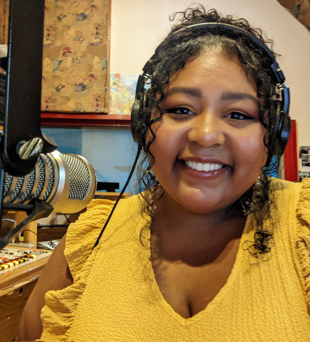 Tune into <a href="/KBOO/">KBOO 📻</a> in a few minutes to hear me talk about why Portlanders are United for Charter Change! 👏🏾🎙️
