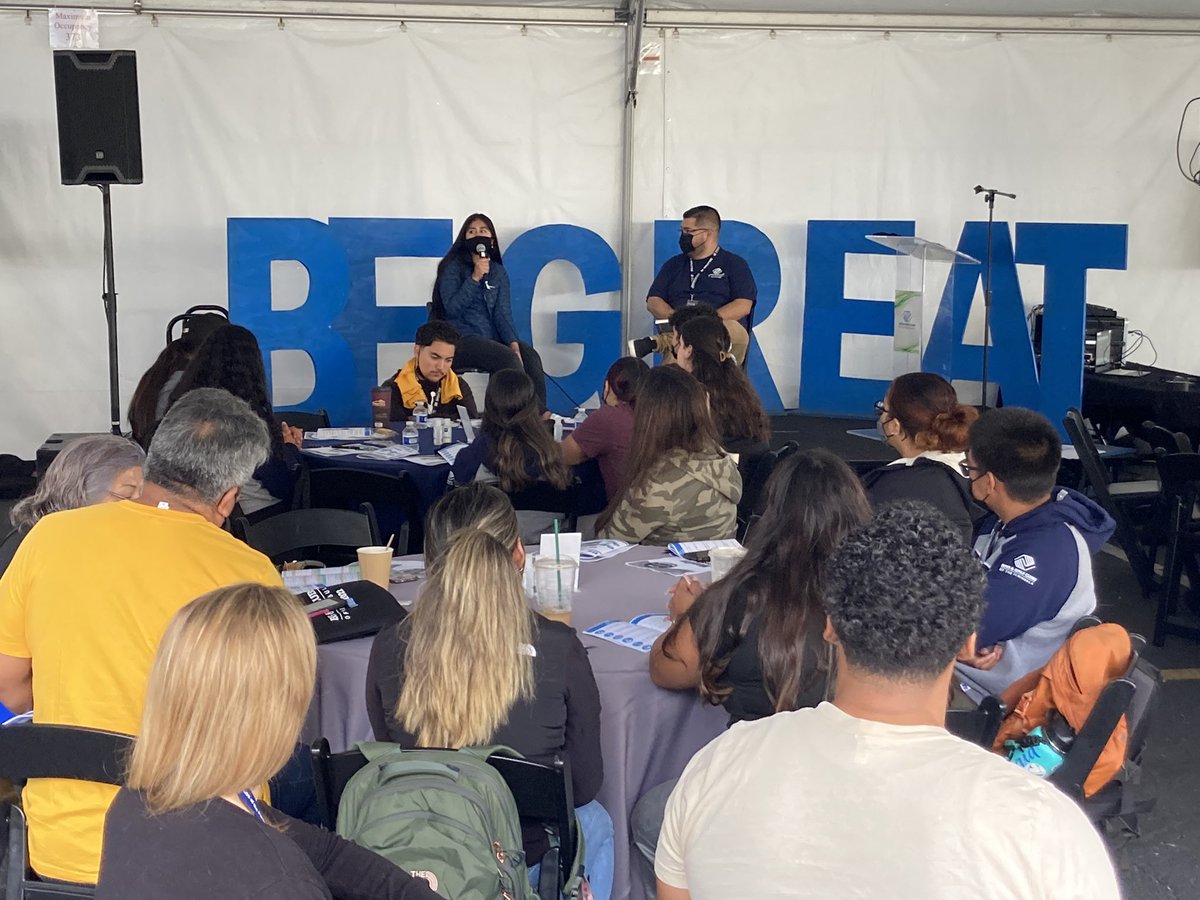 Tina Syer (@tinasyer4) on Twitter photo So proud of #BeGreat staff professional development this week! <a href="/BGCP/">Boys & Girls Clubs of the Peninsula</a> So proud of #BeGreat staff professional development this week! <a href="/BGCP/">Boys & Girls Clubs of the Peninsula</a>