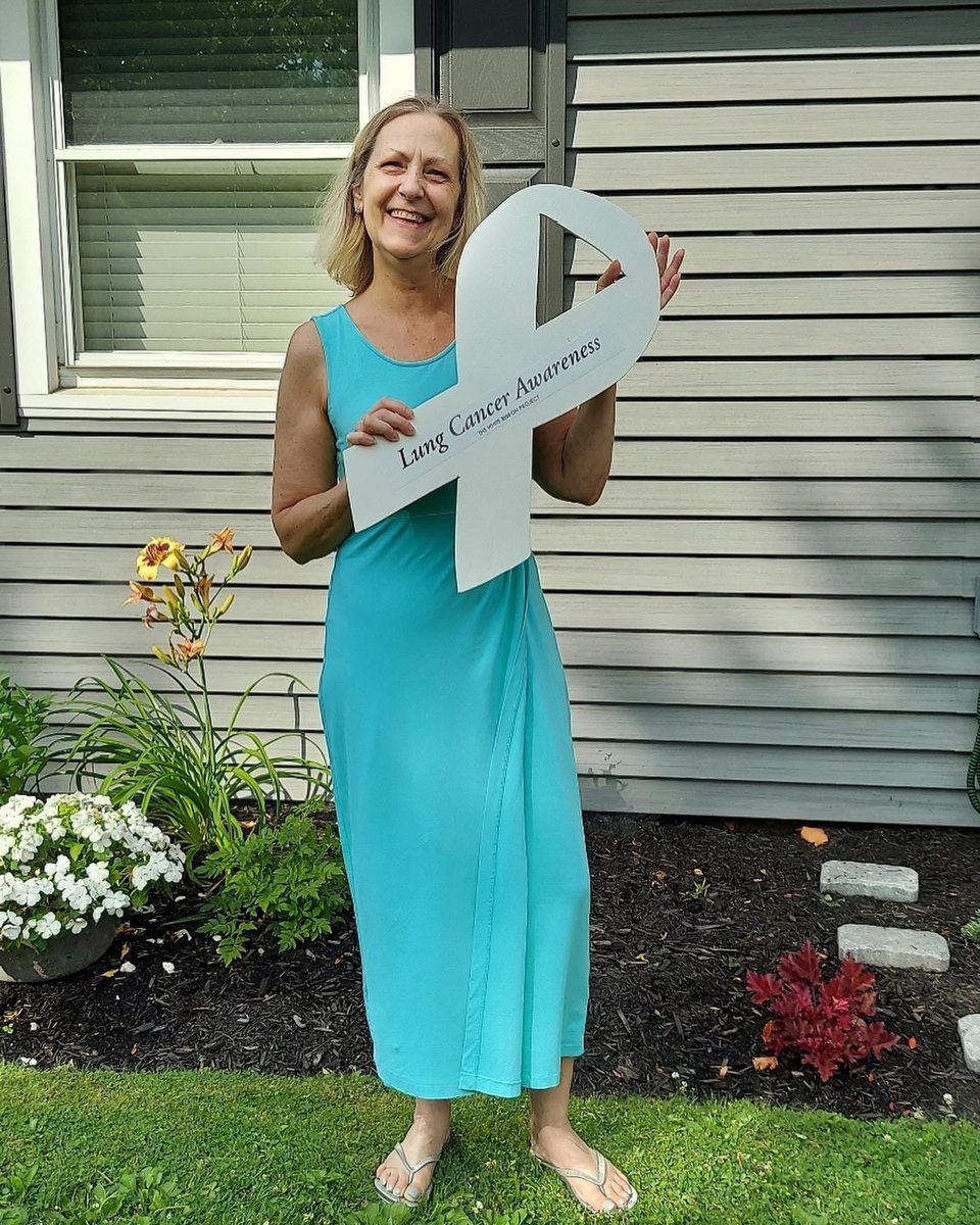 Foundation2281's tweet photo. This is Karen - she lives near Rochester, NY and just finished chemo and is awaiting scan results. She received her White Ribbon from our sister Lynn - this is the first Ribbon Lynn delivered on behalf of @TheWRP4LC AND @foundation_228 https://t.co/pyv2VHRC79