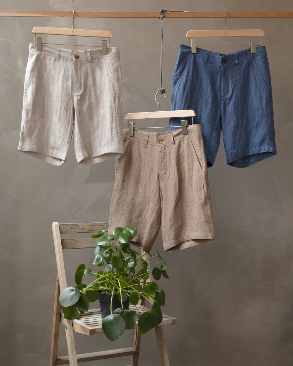 Incontournables, confortables et tendance: nos pièces en #lin choisies, à prix légers!

______

Essential, comfortable and trendy: here are our favourite #linen pieces, as soft as their prices. 

tristanstyle.com/en/sales/men/s…