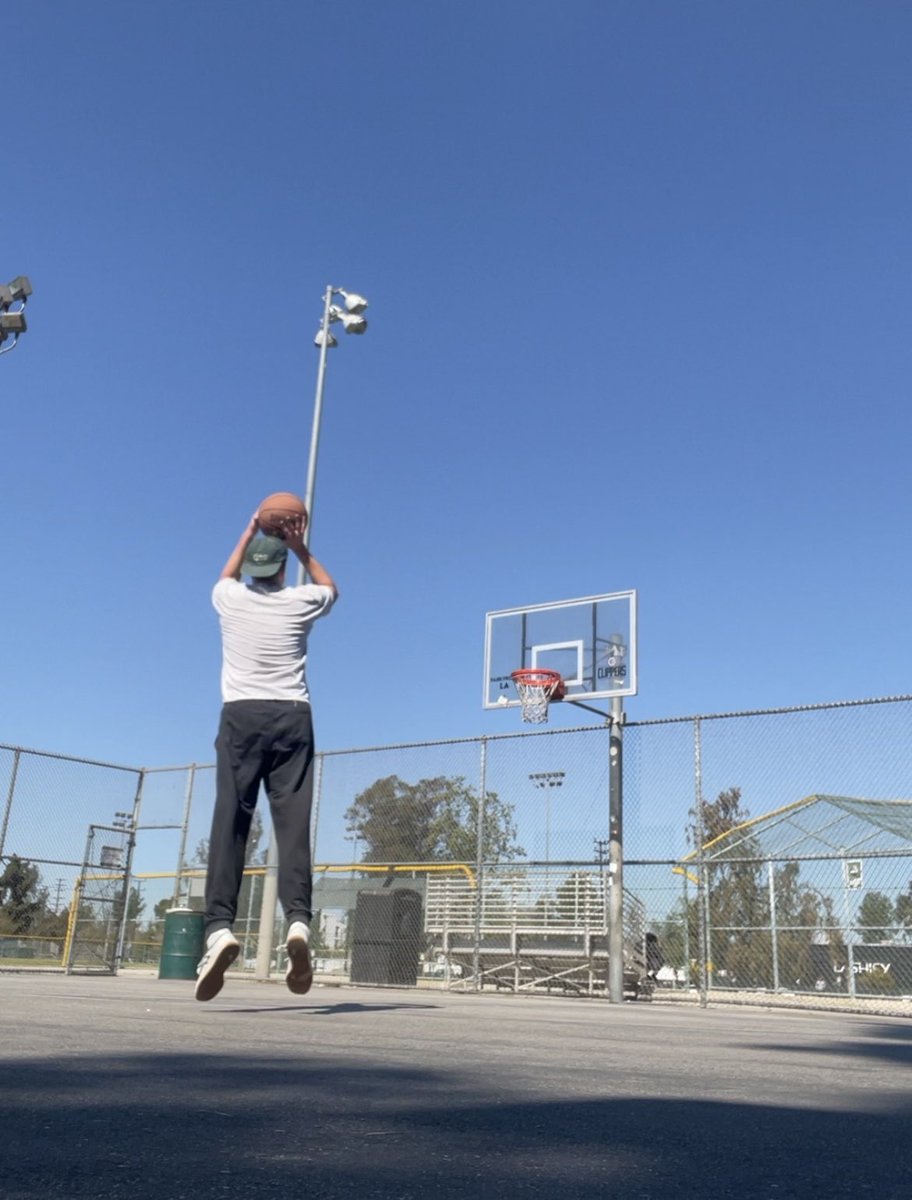 happy national girlfriend day. sorry i’m late. workout went longer than expected