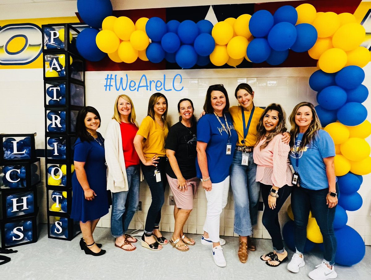 Excited to be back with this crew! 2022 - 2023….Let’s GO! #BeRevolutionary #WeAreLC ⁦<a href="/LCHS_Patriots/">Lakeview Centennial Patriots 🎓</a>⁩