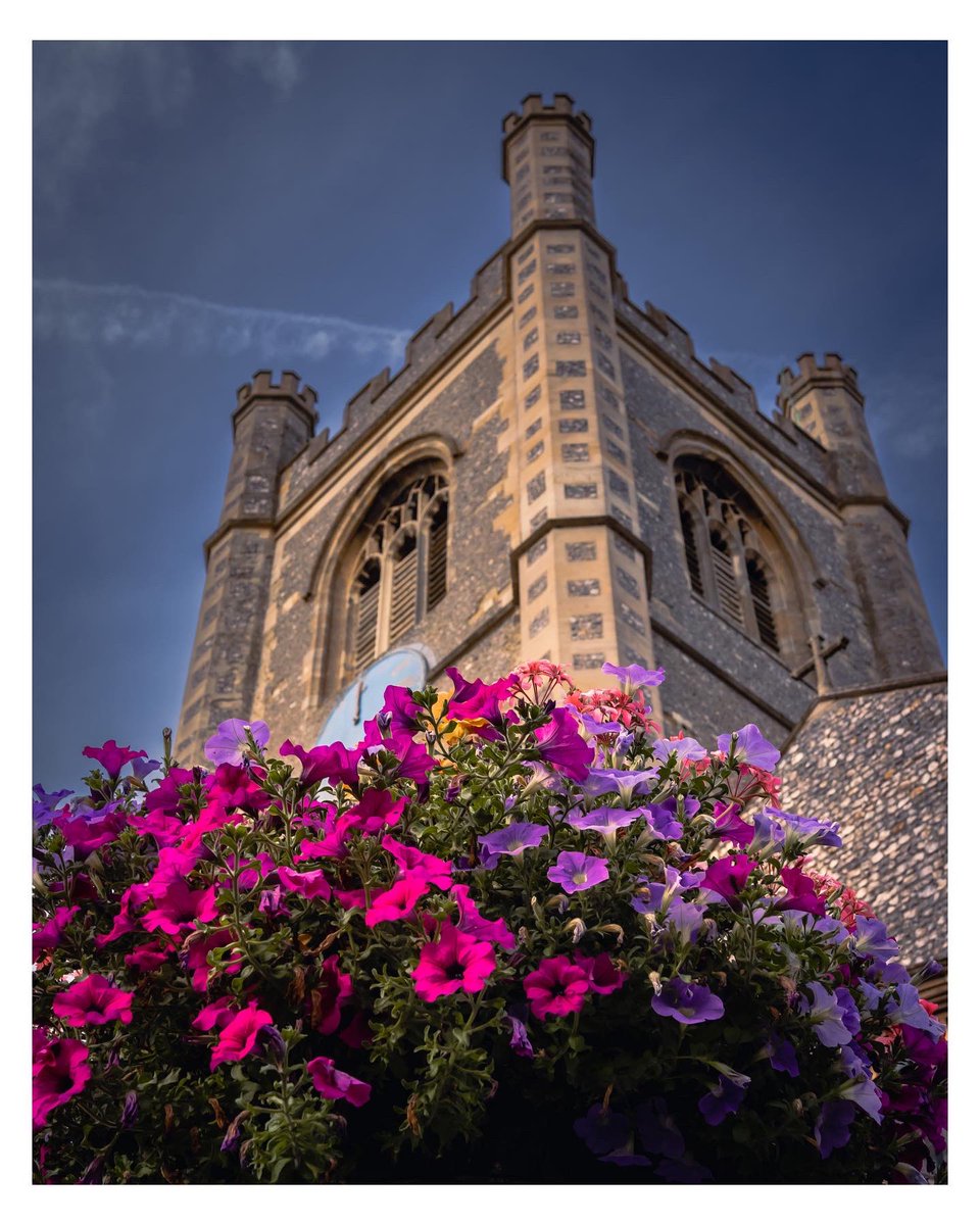 trevsphotos1's tweet photo. I’ve not been out shooting for myself lately,so I’ve set myself a challenge on taking between 1-3 shots a day.
#henly
#canonuk #canonphotography #photograph #canon90d https://t.co/YybbjcRkNz
