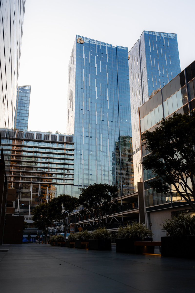 winston_dlee's tweet photo. LA Buildings
#hellofrom #losangeles
#DTLA
#labuildings
#photographylovers
#写真で伝えたい私の世界
#写真好きな人と繋がりたい
#ファインダー越し私の世界
#写真で奏でる私の世界
#Sony
#lightroom
#カメラのある生活
#カメラ友達募集
#picoftheday
#streetphotography https://t.co/3d99zFp9Fk