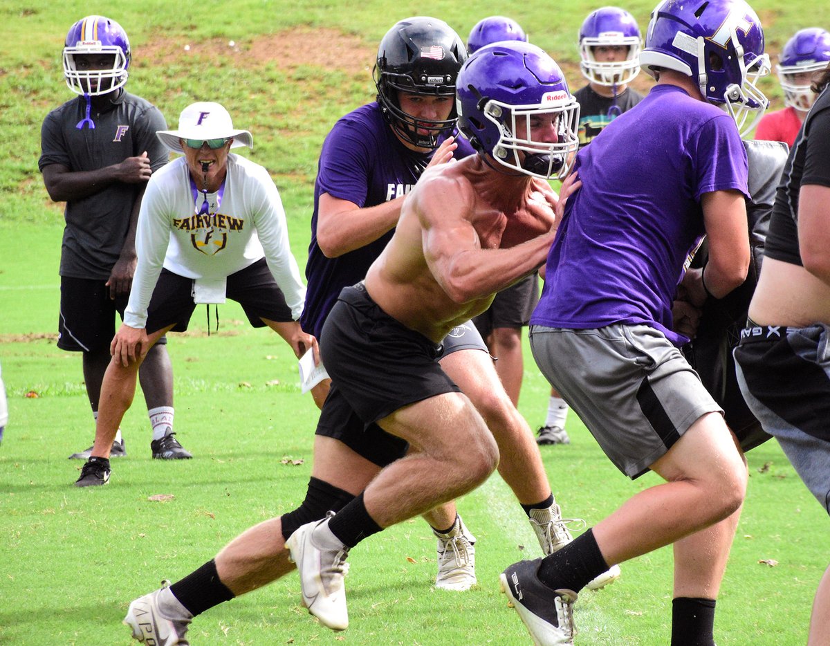 winfreyjake's tweet photo. Fall Camp Stop #7 — Fairview https://t.co/3du5IZkvAS