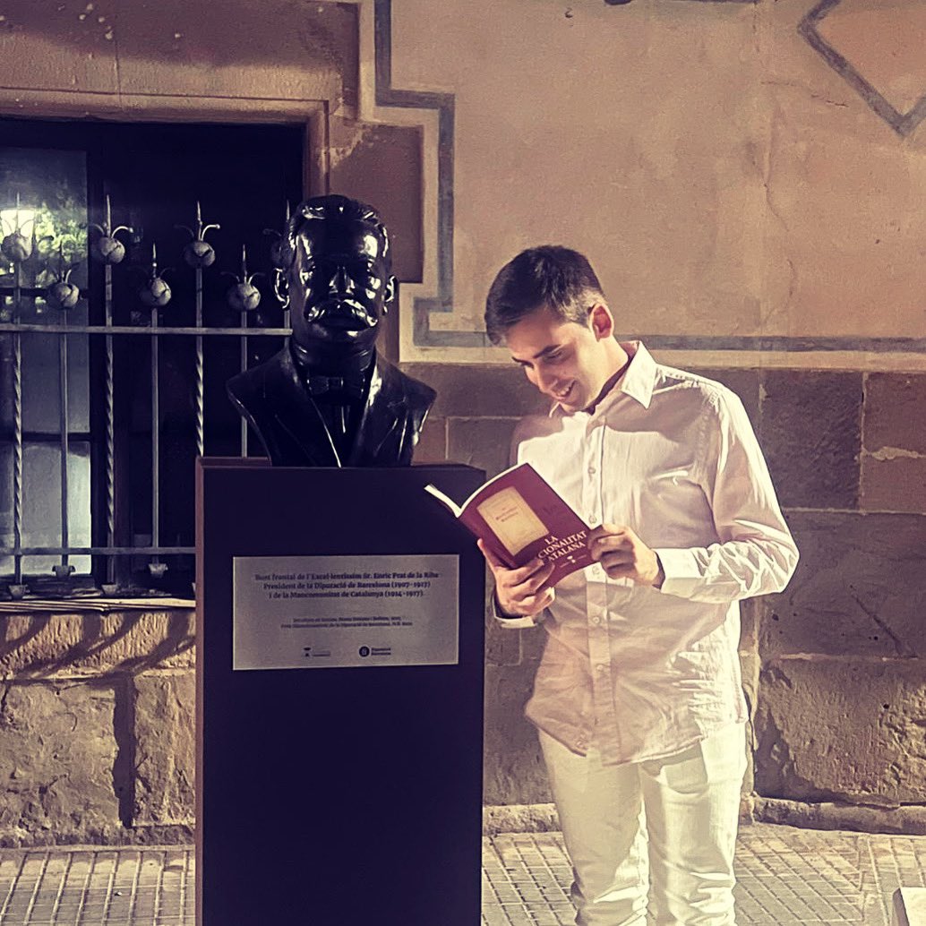 “Quan Catalunya va restar pobra y subjecta, quan va devenir provincia, l’esperit català, foragitat de les altures, va esperar colgat en les classes terraçanes que tornés el bon temps de germinar, créixer, florir y treure ufana”

#Castellterçol #PratdelaRiba