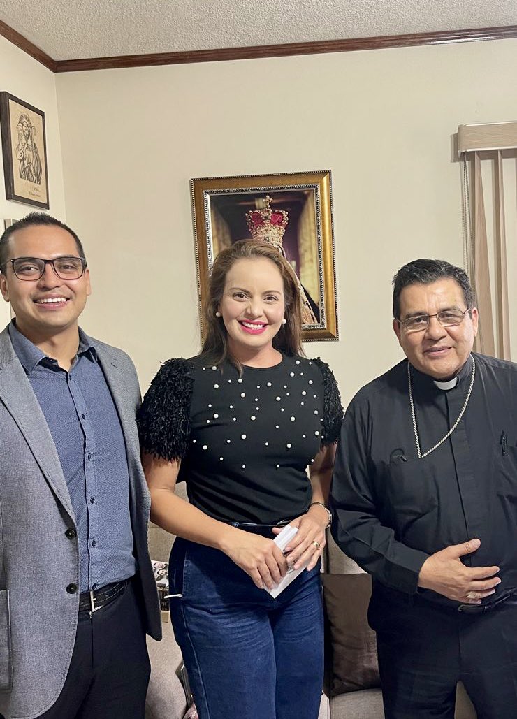 📍 Diálogos que construyen! 

Gracias Arzobispo Faustino Armendáriz Jiménez.
