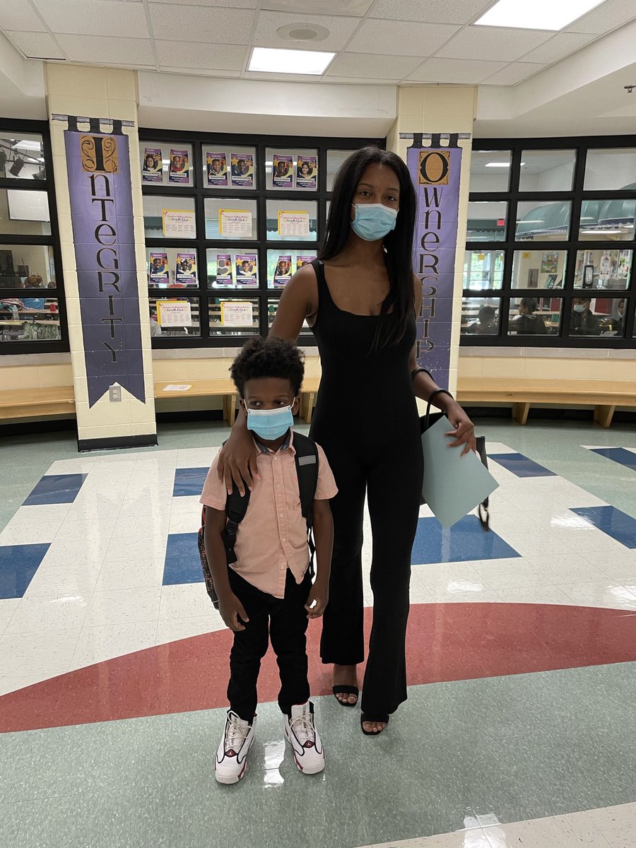 WilsonLakya's tweet photo. BOSS MOM THINGS https://t.co/4x3OXxVUJl