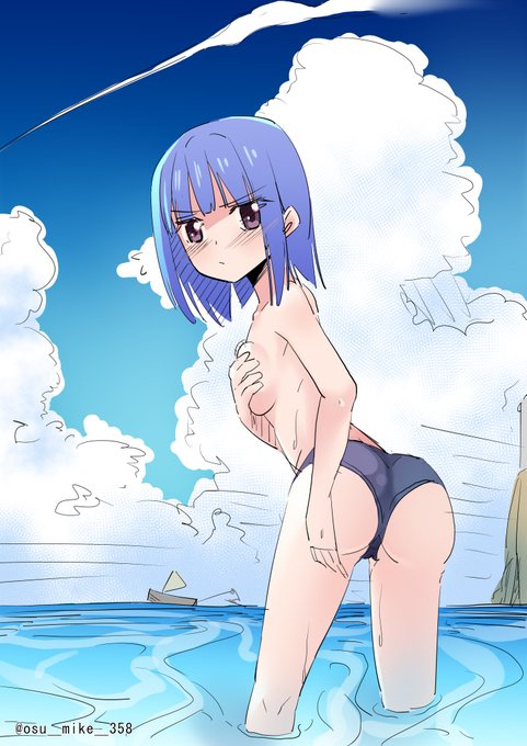 真夏の海でのハプニング…!❤
⠀
#パンツの日 