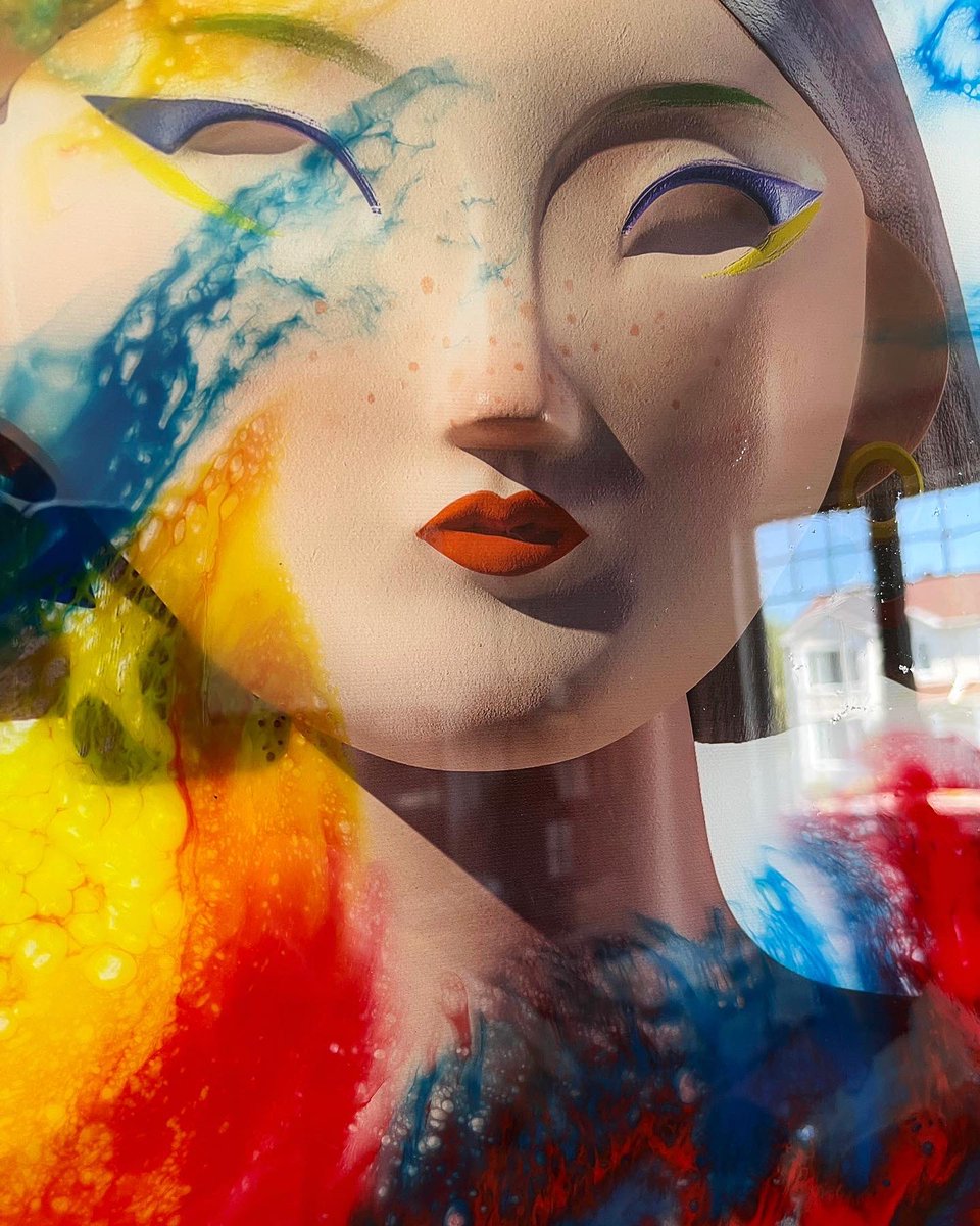 bakuartiste's tweet image. Dahlia 🌙 
@LisaODT x baku
-
Definitely one of our favourite artworks of this year.