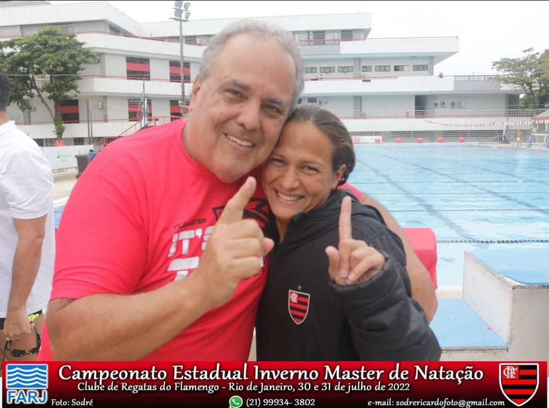 KrollGuilherme's tweet photo. RECORDE MUNDIAL DE MEDALHAS  
Semana passada, ela colecionou uma tonelada de medalhas no Campeonato Estadual de Inverno de Natação Sênior.
Ela também é técnica da equipe de Natação Petiz do Flamengo e, na semana anterior, ganhou o Estadual da categoria.. https://t.co/ORziFftUSn