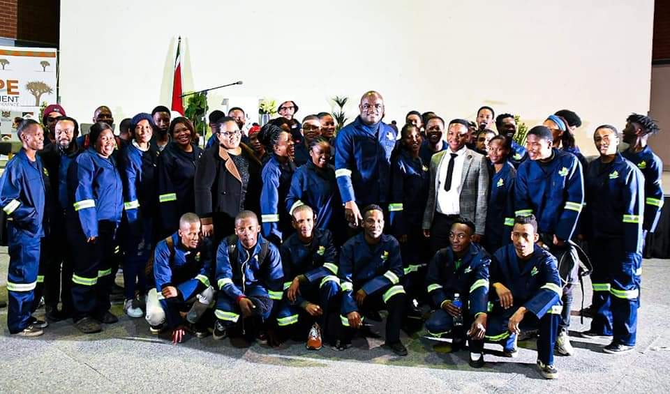 mothibithabo's tweet photo. STATE-OWNED NORTHERN CAPE CONSTRUCTION COMPANY LAUNCHED TO BOLSTER UPSKILLING 

Kimberley: In its quest to reduce the mismatch between the province's skillset and the requirements of a modern economy, the provincial government launched #NorthernCapeConstructionCompany 
Pics: NCPG https://t.co/MhS3sVOu4c
