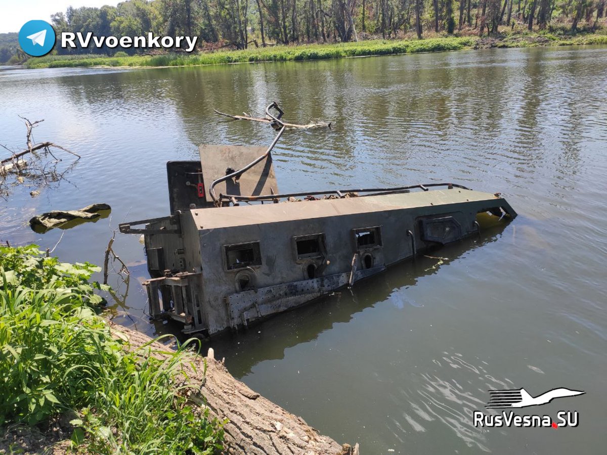 Ghost132607472's tweet photo. 431/ the #AFU armored car "Kozak-2" found in the #SeverskyDonets river. One half of the #humwee aka HMMWV found. #Donetsk #Lugansk #Donbas #Donbass https://t.co/qGjXir3wce