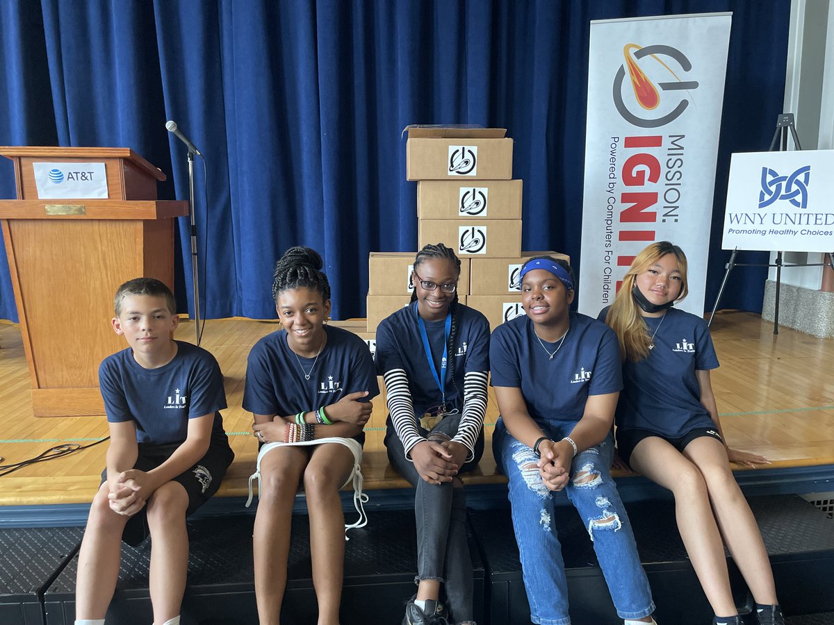 MobilizeNY's tweet photo. @ATT and @digitunity partnered with @cfcbuffalo to donate 70 computers to the local youth graduating from @wny_united's Leaders in Training Summer Program, to help bridge the digital divide in Western New York. https://t.co/yn3BzNkMWJ
