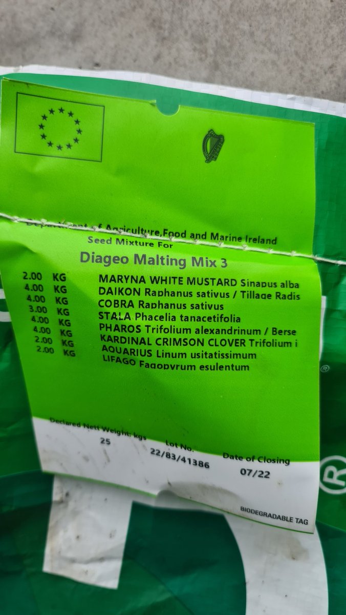 There you go irish farmers in association with irish business <a href="/Diageo_News/">Diageo News</a> <a href="/GuinnessIreland/">Guinness Ireland</a> <a href="/boortmalt/">Boortmalt</a> lead the way in environment sustainabilityand locking up carbon,I wonder how ourBrazilian and Argentinian compatriots are doing ? Direct drilled cover crops to mop upeverything