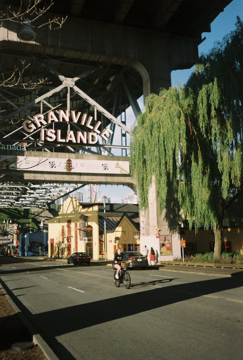 PhotographyPoff's tweet photo. Evening at Granville island #35mm #Vancouver https://t.co/6mHez5BTXA