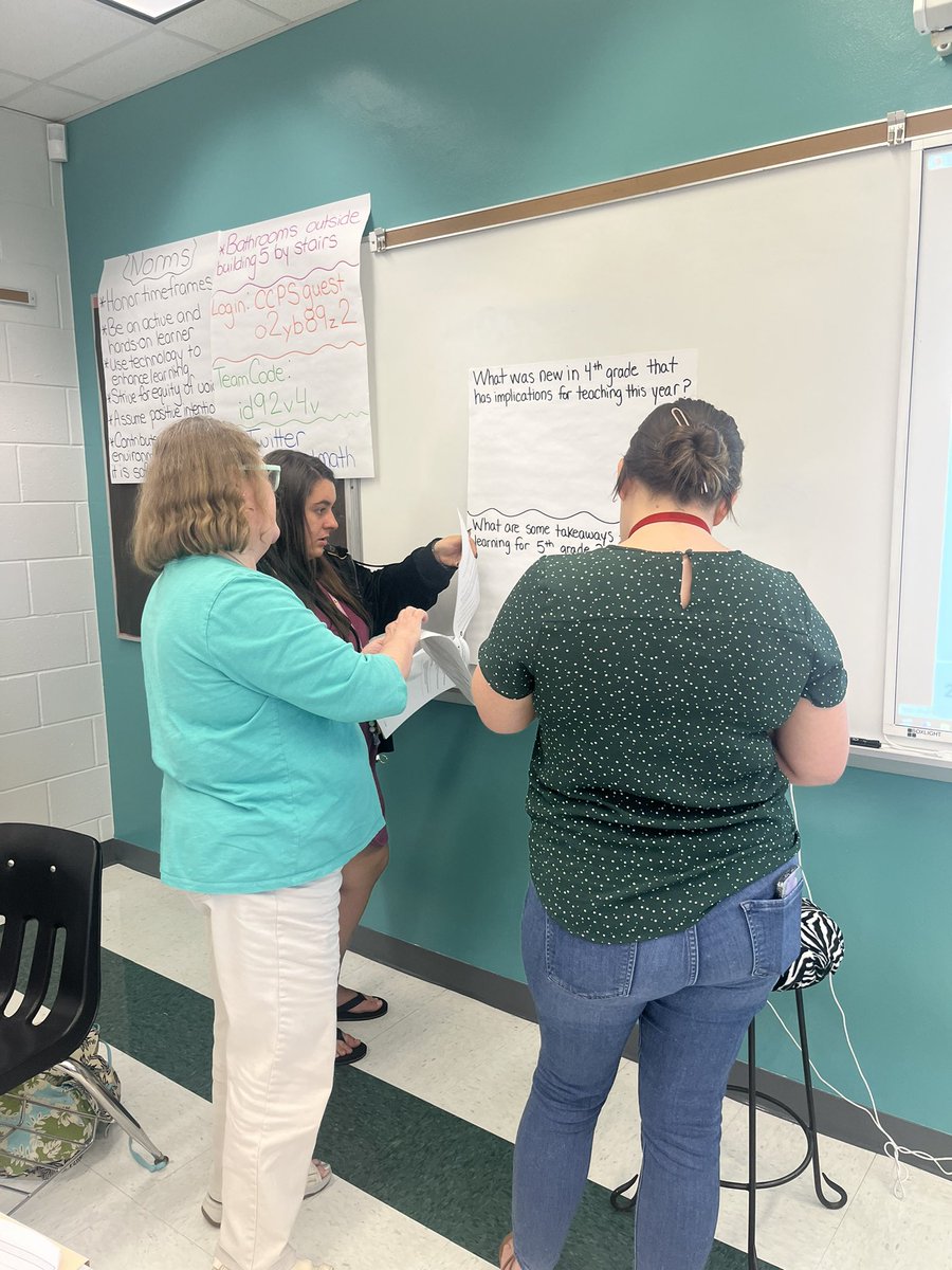 Andrea Strom tweet media