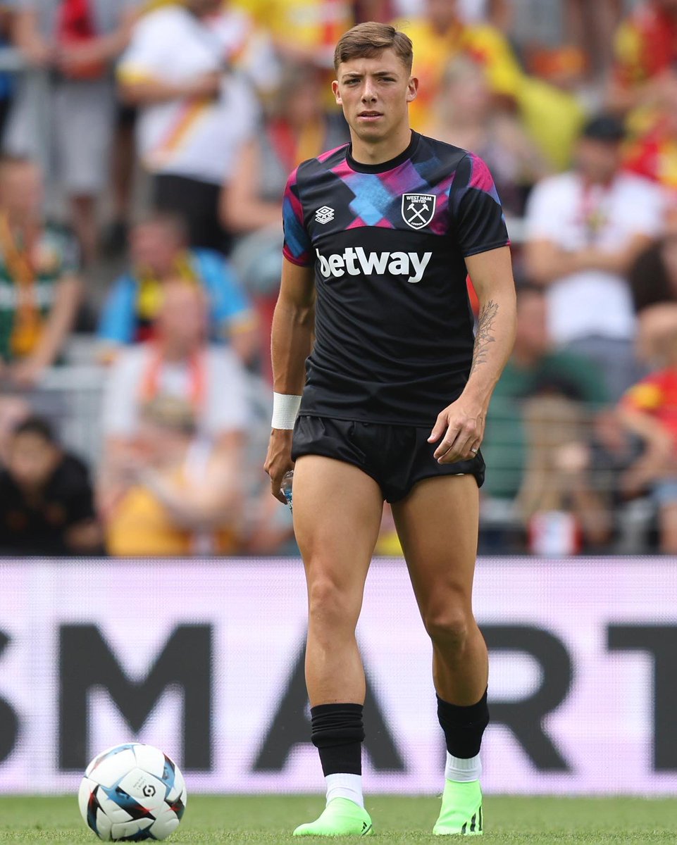 harrisonashbyy's tweet photo. Pre season✅ #HA50 https://t.co/6wUekFmuWS