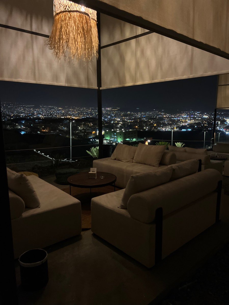Golden_Places's tweet photo. مدهال | Medhal 
من أجمل الأماكن حاليًا 😍
📍| ابها https://t.co/92ETYPbEVE