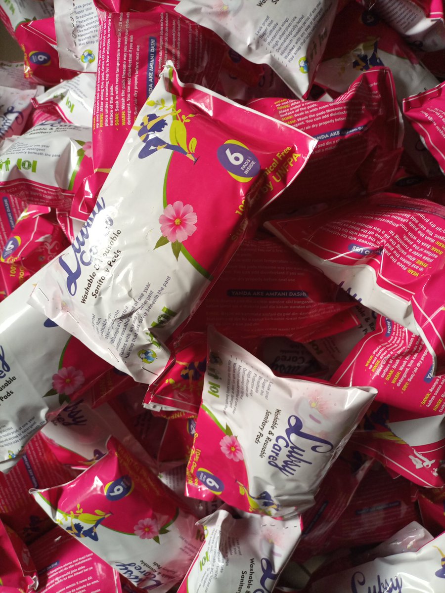eCAPH2011's tweet photo. Thank you @UNFPANigeria for empowering our girls, our girls are now experts in the production of
#rewashable #reusable and #100%chemicalfree
This w achieved through the @UNFPANigeria RCCE project.
You can always order yours from our girls
Through this line 08036027173
#padsagirl https://t.co/bmiDlk9vvv