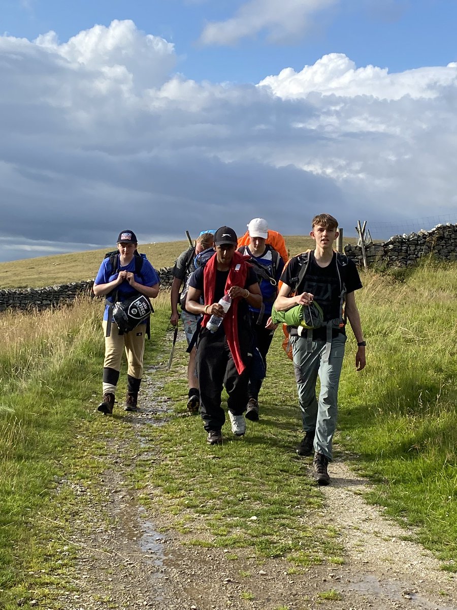 Huge congratulations to the 9 DofE Gold participants who completed their qualifying expedition over the last 4 days. It was a tough expedition with challenging conditions but they were all determined to succeed. Well done! @DofE @EastLancsScout @BlackburnScouts