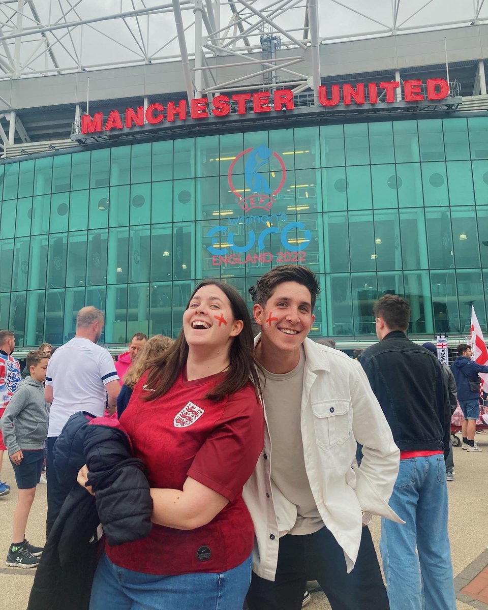 Jess Keating tweet media