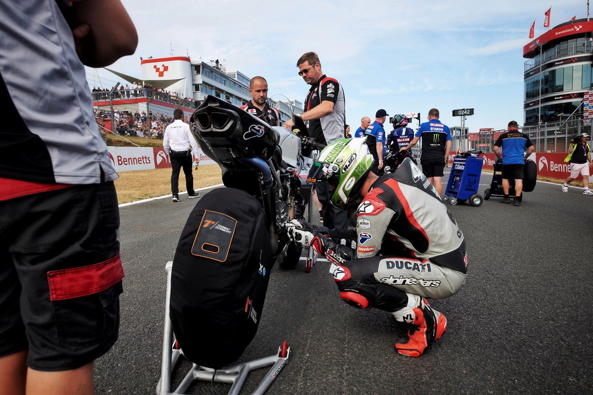 KippaxUK's tweet photo. Strong weekend for @tommybridewell and @MotoRapidoBSB at Brands Hatch, with 2 podiums and a P5 🙌🏻🏁 https://t.co/v4rvT9Xkif