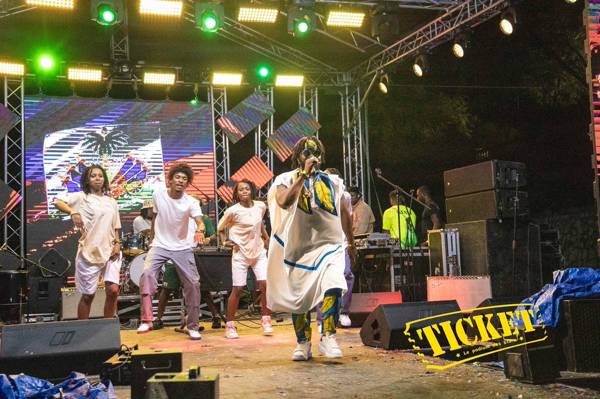 TICKETmaghaiti's tweet photo. #Sumfest #TicketToupatou

#NGMix @vaglavihaiti 

🎥 : @amazan_charly https://t.co/I9RSBi3F0K