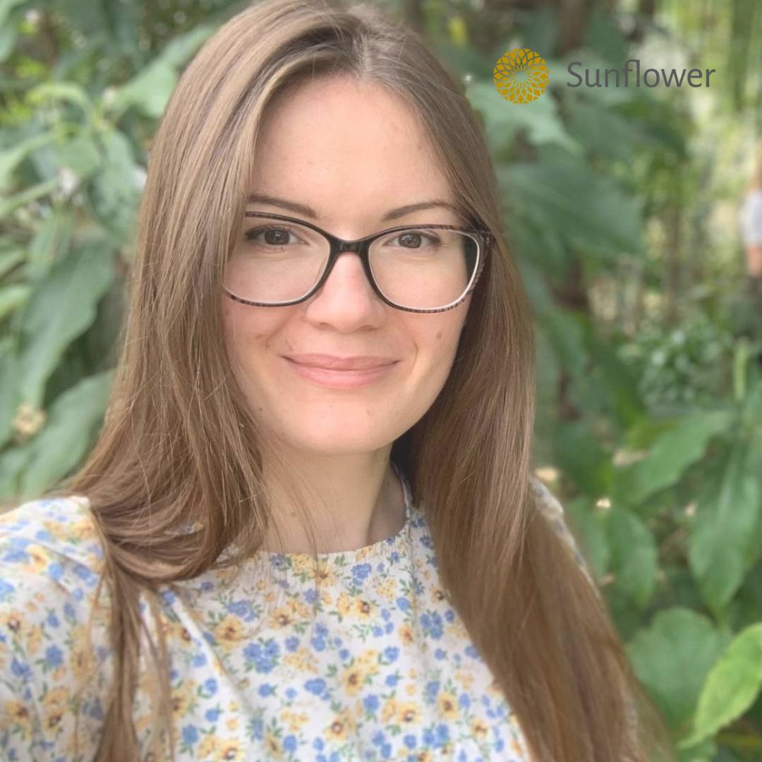 SunflowerRelief's tweet photo. Inside Sunflower: a candid interview with our Ukrainian UK-based volunteer Nataliya Mykhalchenko: https://t.co/yM2wjtAnfI
Help Nataliya and hundreds of other volunteers bring peace and comfort to victims of the Ukrainian war. https://t.co/n2XjYHEeTi